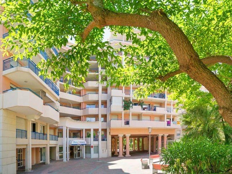 Pierre & Les Rivages Du Parc Aparthotel Menton